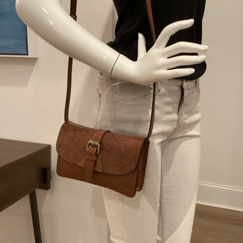 REDUCED NWT PATRICIA NASH BROWN LEATHER MAP SMALL CROSS BODY PURSE BAG